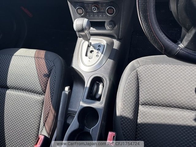 nissan dualis 2011 CFJ1754724 image 2