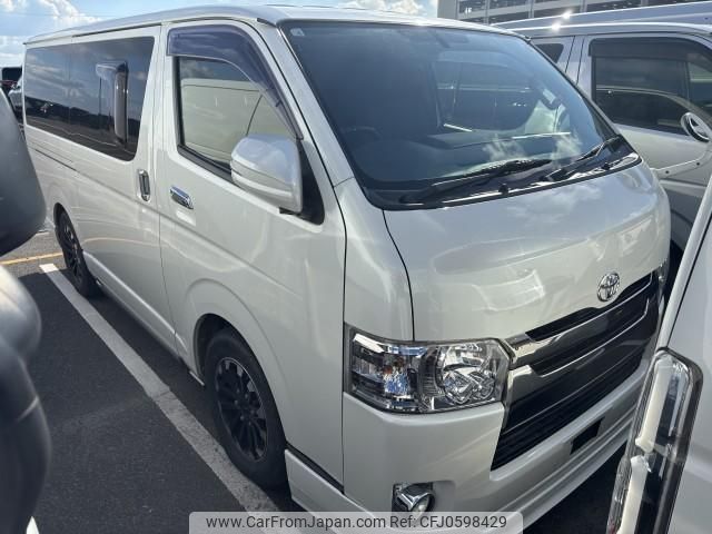 toyota hiace-van 2016 quick_quick_LDF-KDH206V_KDH206-8106384 image 2