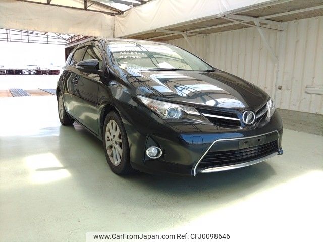 toyota auris 2012 ENHANCEAUTO_1_ea286535 image 1