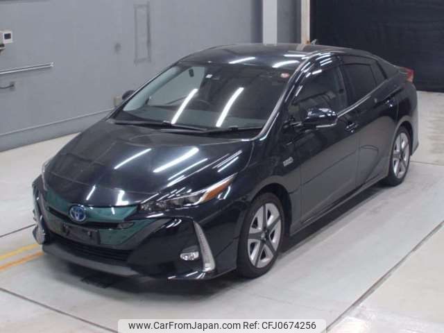 toyota prius-phv 2017 -TOYOTA--Prius PHV DLA-ZVW52--ZVW52-3053550---TOYOTA--Prius PHV DLA-ZVW52--ZVW52-3053550- image 1