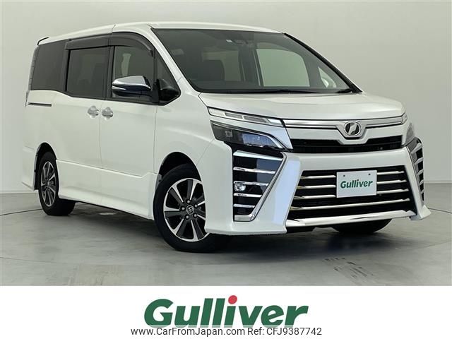 toyota voxy 2018 -TOYOTA--Voxy DBA-ZRR80W--ZRR80-0481887---TOYOTA--Voxy DBA-ZRR80W--ZRR80-0481887- image 1