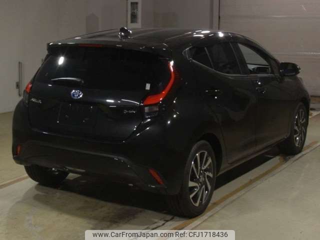toyota aqua 2025 CFJ1718436 image 2