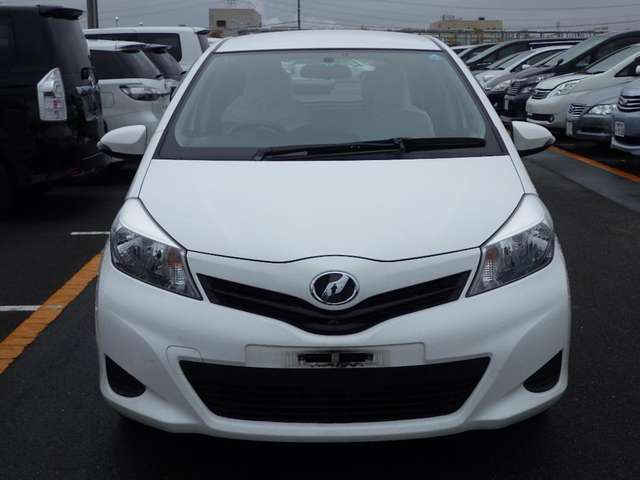 toyota vitz 2012 17523133 image 2