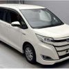 toyota noah 2018 CFJ1771890 image 4