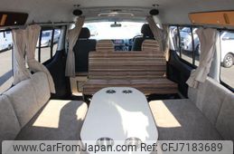 toyota hiace-wagon 2011 GOO_JP_700056095530220120002