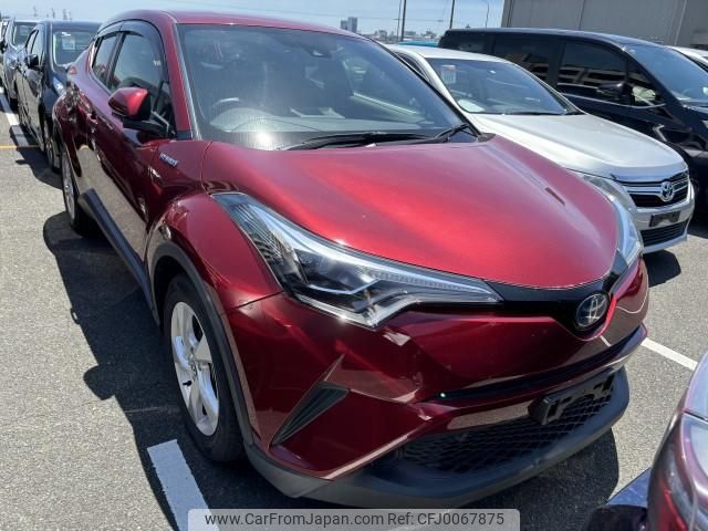 toyota c-hr 2018 quick_quick_DAA-ZYX10_ZYX10-2157768 image 2