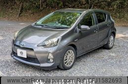 toyota aqua 2014 CFJ1582693