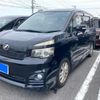 toyota voxy 2011 CFJ1676859 image 1