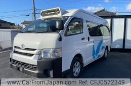 toyota hiace-commuter 2015 GOO_JP_700070896330241218003