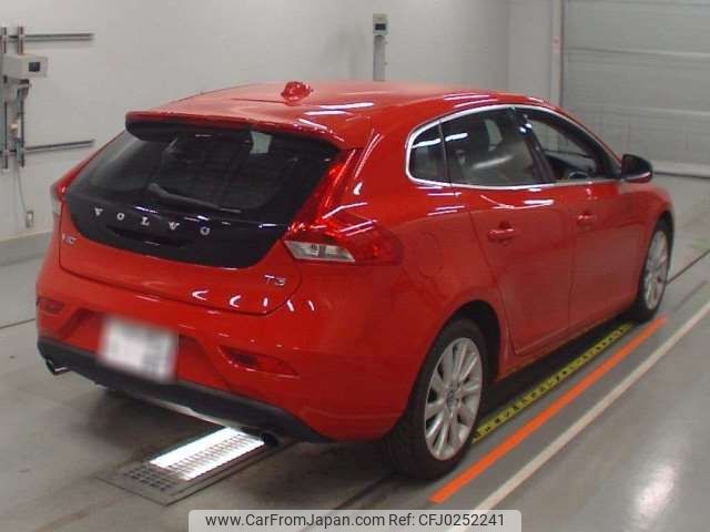 volvo v40 2015 -VOLVO 【柏 300ﾈ 67】--Volvo V40 DBA-MB4154T--YV1MV2920G2276954---VOLVO 【柏 300ﾈ 67】--Volvo V40 DBA-MB4154T--YV1MV2920G2276954- image 2