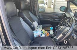 toyota noah 2018 504928-923920