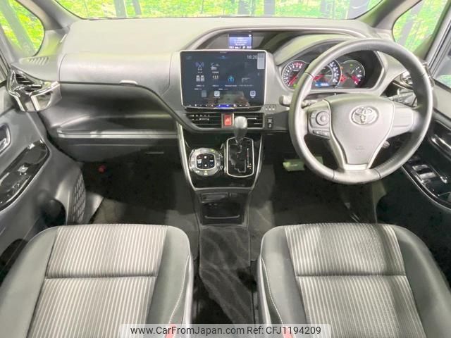 toyota voxy 2019 quick_quick_ZRR85W_ZRR85-0120051 image 2