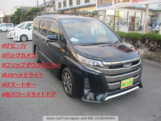 toyota noah 2017 -TOYOTA--Noah DBA-ZRR80W--ZRR80-0385650---TOYOTA--Noah DBA-ZRR80W--ZRR80-0385650- image 1