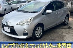 toyota aqua 2013 -TOYOTA--AQUA DAA-NHP10--NHP10-6216681---TOYOTA--AQUA DAA-NHP10--NHP10-6216681-