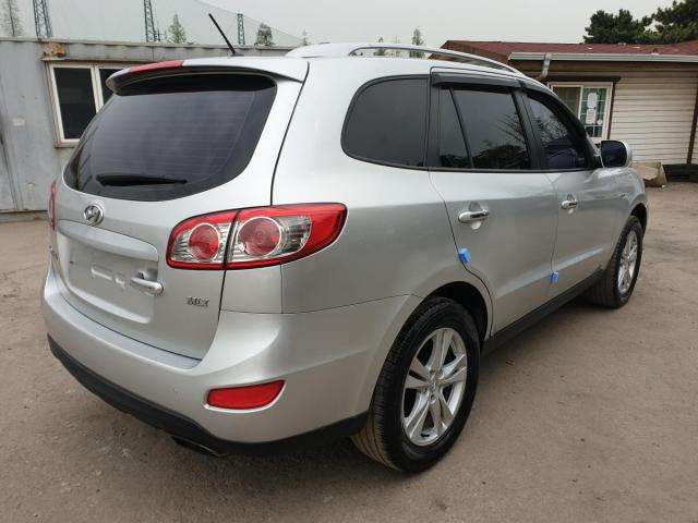 hyundai santa-fe 2011 ED-02479-20191220 image 2