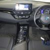 toyota c-hr 2018 quick_quick_DBA-NGX10_NGX10-2004247 image 3