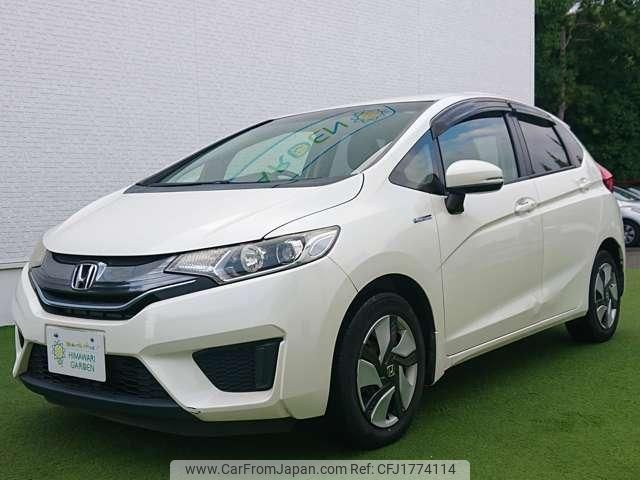 honda fit-hybrid 2014 CFJ1774114 image 1