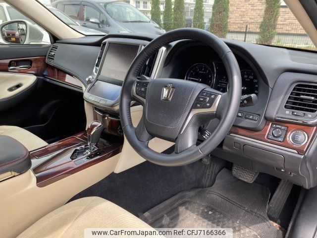 toyota crown 2013 -TOYOTA--Crown DBA-GRS210--GRS210-6002825---TOYOTA--Crown DBA-GRS210--GRS210-6002825- image 2