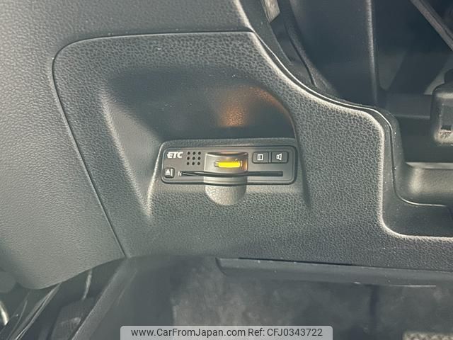 honda fit-shuttle-hybrid 2011 quick_quick_GP2_GP2-3009156 image 2