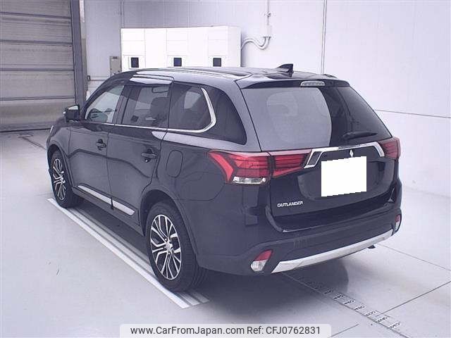 mitsubishi outlander 2017 -MITSUBISHI 【新潟 301ﾆ8646】--Outlander GF8W-0400788---MITSUBISHI 【新潟 301ﾆ8646】--Outlander GF8W-0400788- image 2