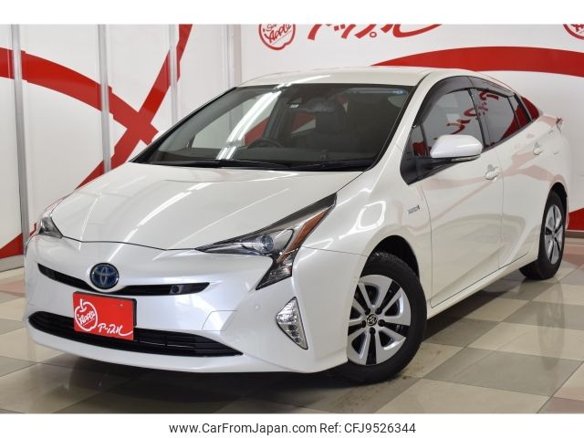 toyota prius 2018 -TOYOTA--Prius DAA-ZVW55--ZVW55-8067536---TOYOTA--Prius DAA-ZVW55--ZVW55-8067536- image 1