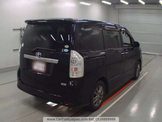 toyota voxy 2010 -TOYOTA--Voxy DBA-ZRR70W--ZRR70-0388031---TOYOTA--Voxy DBA-ZRR70W--ZRR70-0388031- image 2