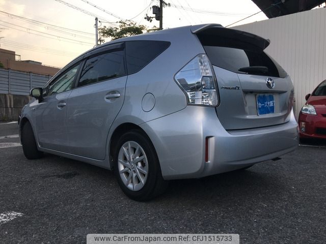 toyota prius-α 2013 CFJ1515733 image 2