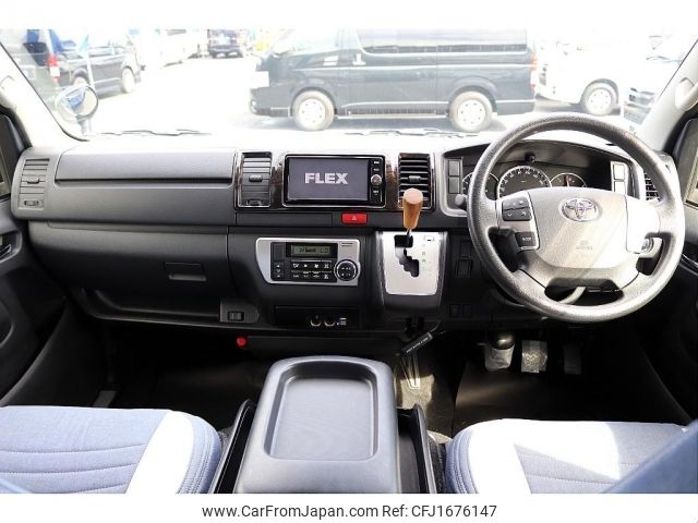 toyota hiace-van 2017 CFJ1676147 image 2