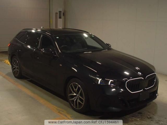 bmw 5-series 2024 CFJ1594461 image 1