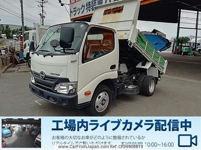 hino dutro 2018 GOO_NET_EXCHANGE_0803382A30240618W006 image 1