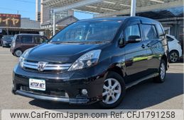 toyota isis 2012 CFJ1791258
