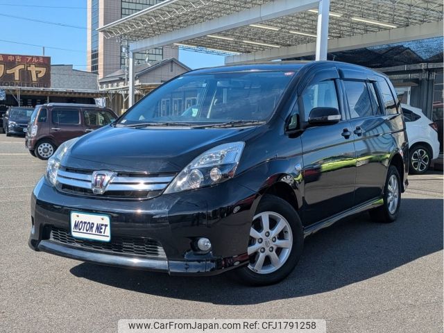 toyota isis 2012 CFJ1791258 image 1