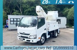 hino dutro 2017 GOO_NET_EXCHANGE_0541786A30240712W001