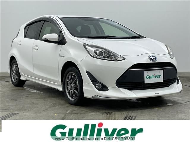 toyota aqua 2017 CFJ1703801 image 1