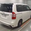 toyota noah 2013 CFJ1522107 image 2