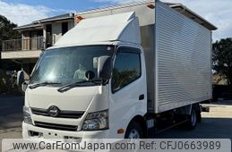 hino dutro 2014 GOO_NET_EXCHANGE_0704404A30250120W001