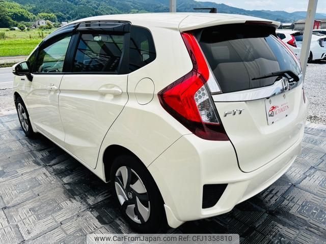 honda fit-hybrid 2013 quick_quick_DAA-GP5_GP5-1002596 image 2