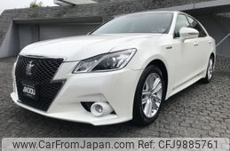 toyota crown 2015 -TOYOTA--Crown DAA-AWS210--AWS210-6081585---TOYOTA--Crown DAA-AWS210--AWS210-6081585-