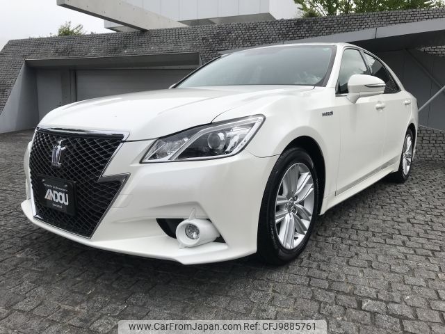 toyota crown 2015 -TOYOTA--Crown DAA-AWS210--AWS210-6081585---TOYOTA--Crown DAA-AWS210--AWS210-6081585- image 1