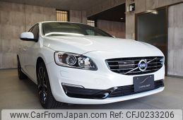 volvo v60 2017 quick_quick_LDA-FD4204T_YV1FWA8RDH2372378