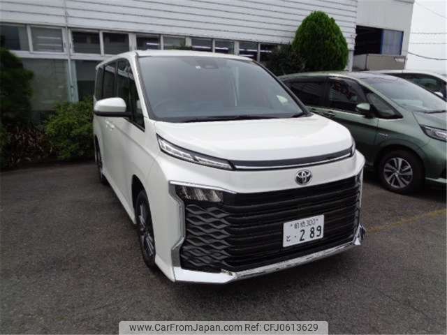 toyota voxy 2023 -TOYOTA--Voxy 6BA-MZRA95W--MZRA95-0008283---TOYOTA--Voxy 6BA-MZRA95W--MZRA95-0008283- image 2