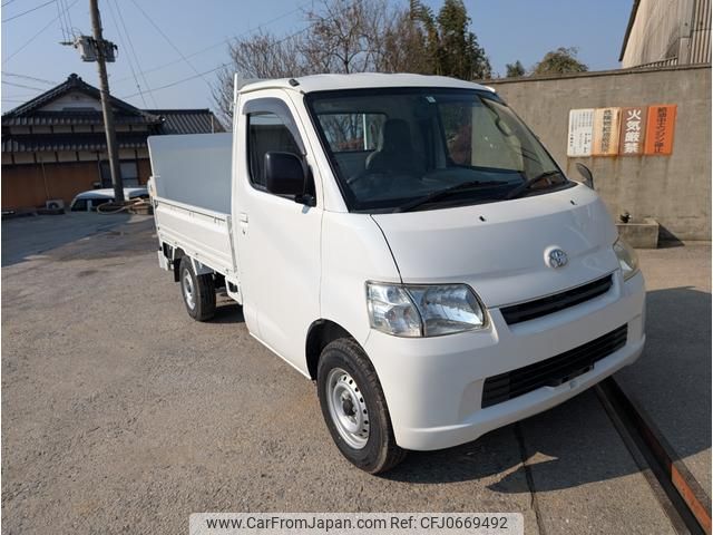 toyota liteace-truck 2013 GOO_NET_EXCHANGE_0803150A30250121W001 image 2