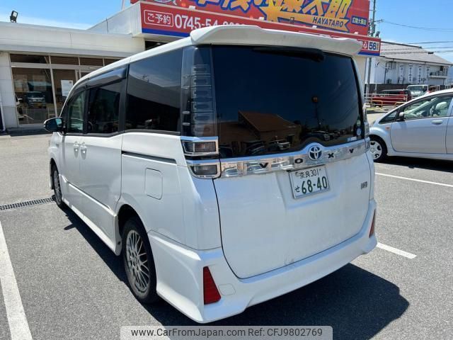 toyota voxy 2018 quick_quick_DAA-ZWR80W_ZWR80-0304423 image 2