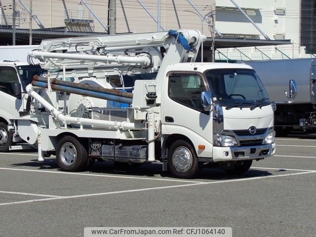 hino dutro 2017 -HINO--Hino Dutoro TKG-XZU640M--XZU640-0005504---HINO--Hino Dutoro TKG-XZU640M--XZU640-0005504- image 1