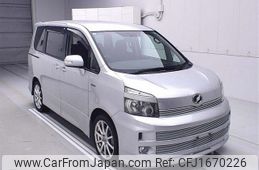 toyota voxy 2009 CFJ1670226