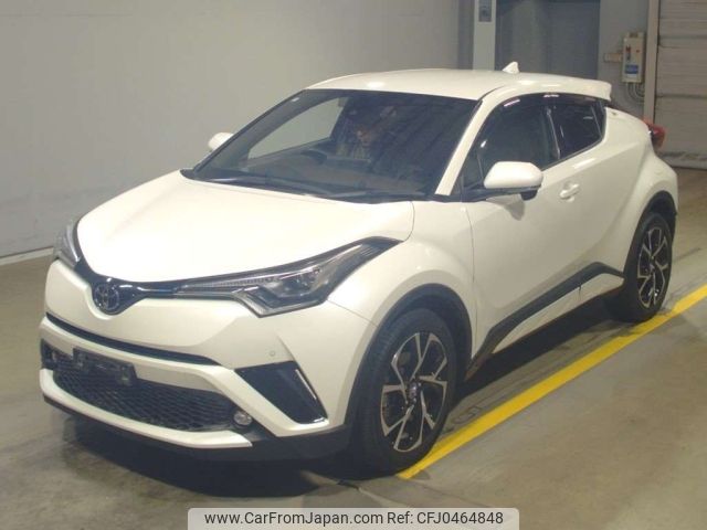 toyota c-hr 2018 -TOYOTA--C-HR NGX50-2031991---TOYOTA--C-HR NGX50-2031991- image 1