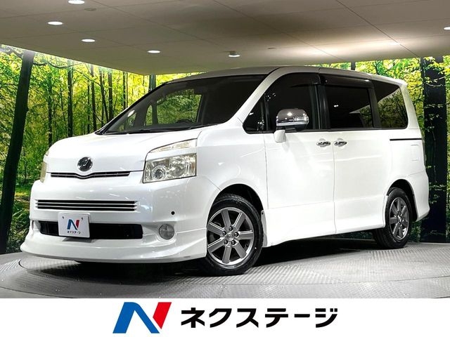 2010 Toyota Voxy DBA-ZRR70W 2WD - Car Price $5,260