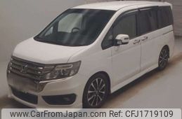 honda stepwagon 2014 CFJ1719109