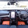 toyota prius-phv 2018 quick_quick_DLA-ZVW52_ZVW52-3081503 image 3