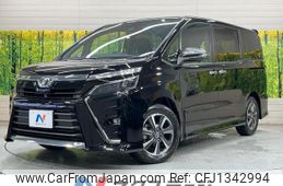 toyota voxy 2018 quick_quick_ZRR80W_ZRR80-0412308